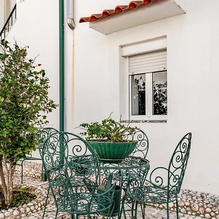 Casinha Da Avenida Gasthof Minde