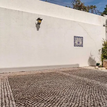 Casinha Da Avenida Gasthof Minde